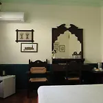 Hotell Aliki 4*
