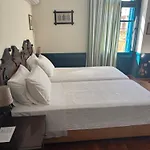 Aliki Hotell
