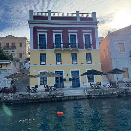 Aliki 4*